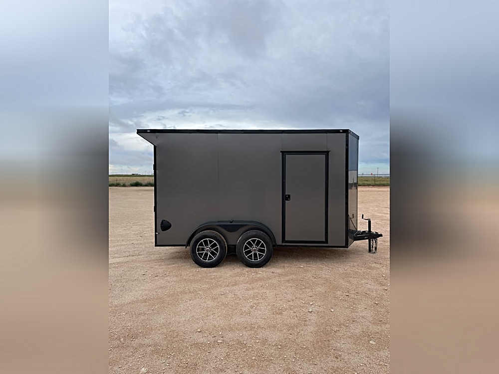 🚛 Why the 2026 DSTX 6 X 12 X 7 BLACKOUT Stands Out 🌟