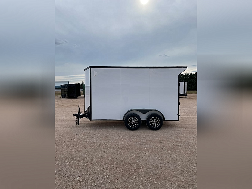 🚛 3 Ways to Haul Smarter: The DSTX Trailer Showdown at Triple J Trailers!