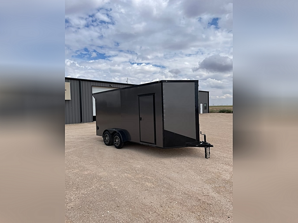 The 2027 DSTX 7 X 16 X 7 BLACKOUT Trailer: A Versatile Choice for Hauling 🚛