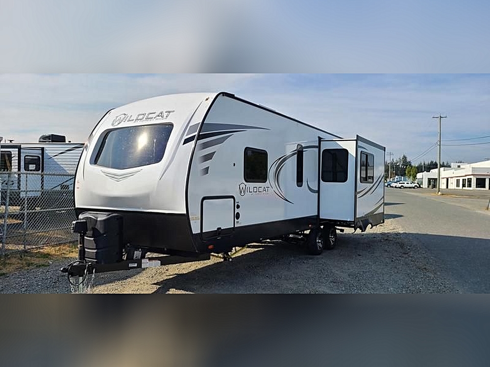 Best Value Showdown: 3 Top RV Campers between $47,623 – $32,500 at Campbell River RV & Marine, Campbell River