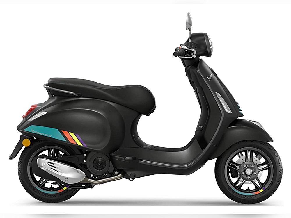 🏍️ Why the 2024 Vespa Primavera 150 S Stands Out 🌟