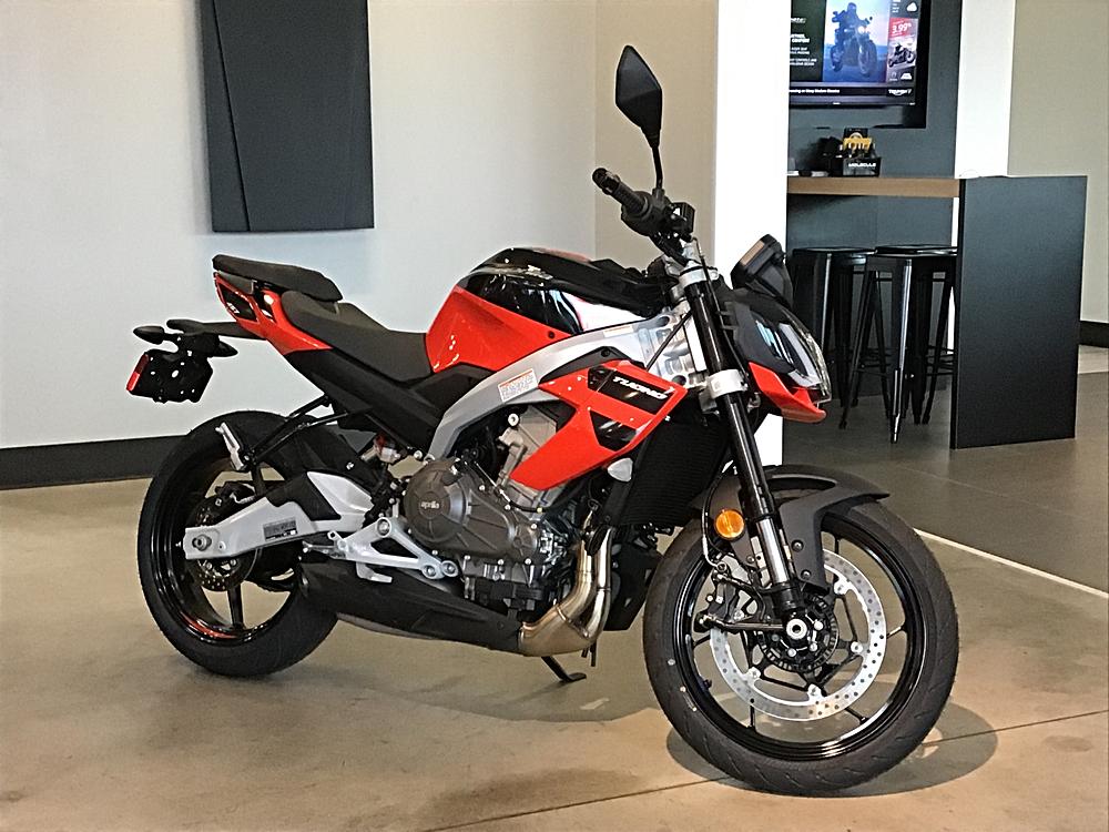🏍️ 3 Ways to Ride Better: The Aprilia Tuono 457, RS 660, and Tuono 457 Motorcycle Showdown!
