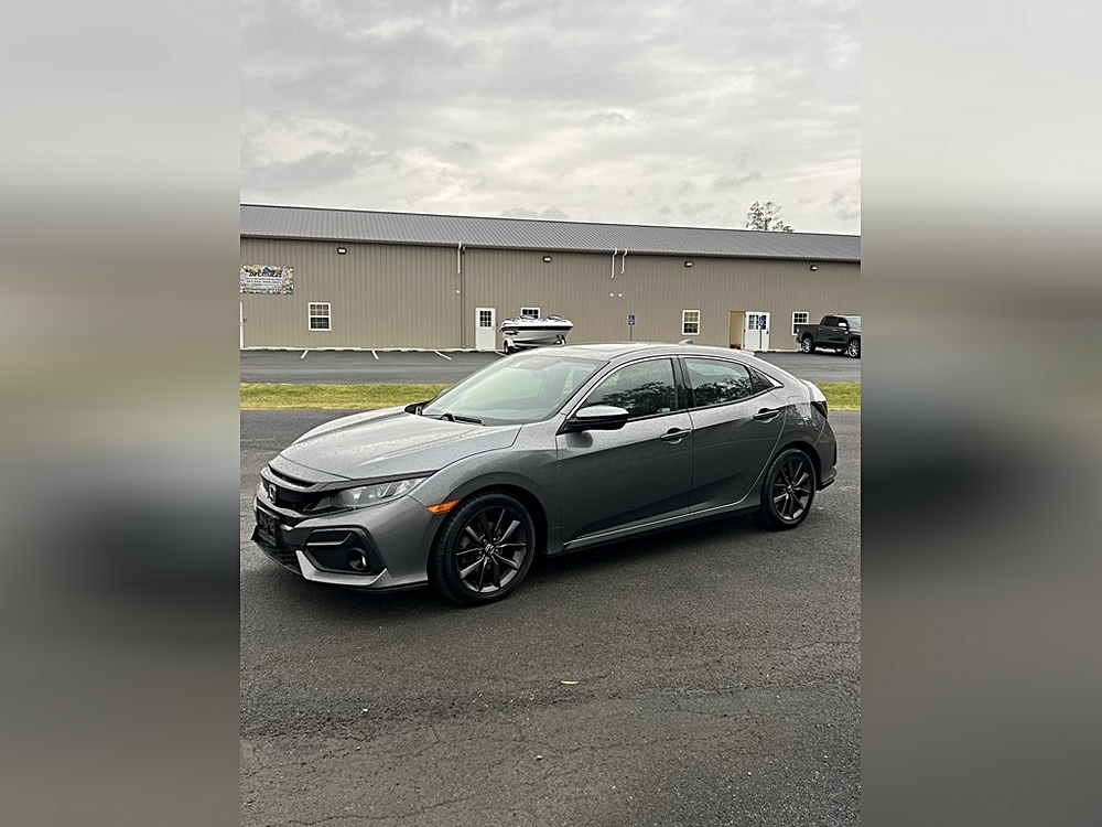 Discover the 2021 HONDA CIVIC EX: A Versatile Hatchback for Modern Drivers