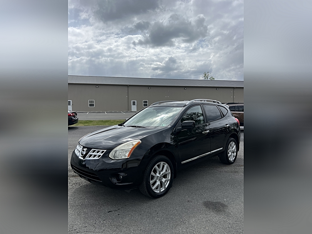 Why the 2012 Nissan Rogue AWD 4dr SL Stands Out 🌟