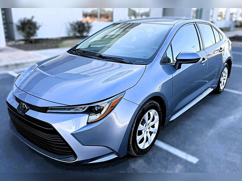 🚙 Why the 2023 Toyota Corolla LE Sedan 4D Stands Out 🌟